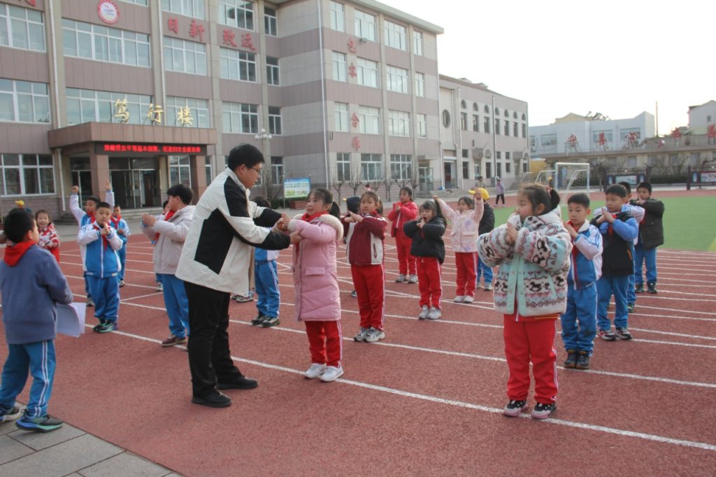 武术进校园 国粹润童心——2026年武术进校园活动启动